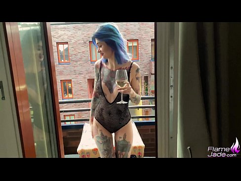 ❤️ Ọdọmọbinrin ti o tobi pupọ ti o mu pẹlu ikun ati aibikita ni itara labẹ Ọrun Ṣii ️❌ Ibalopo didara ni% yo.4k-porno.ru
